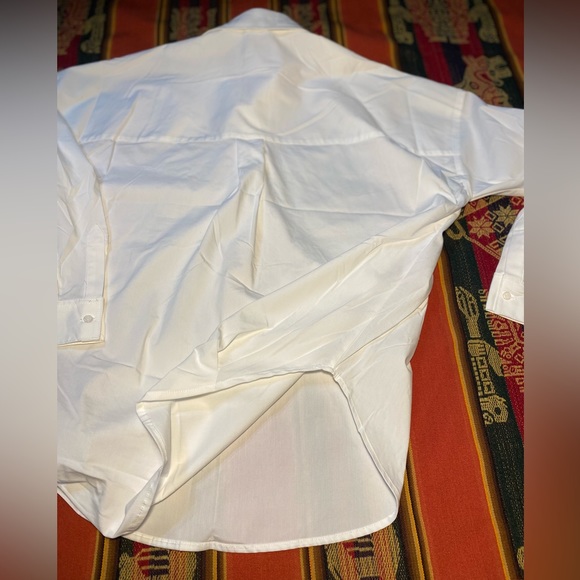 White Classy Shirt Loose dropped shoulder Oversized Magaschoni - Picture 5 of 9